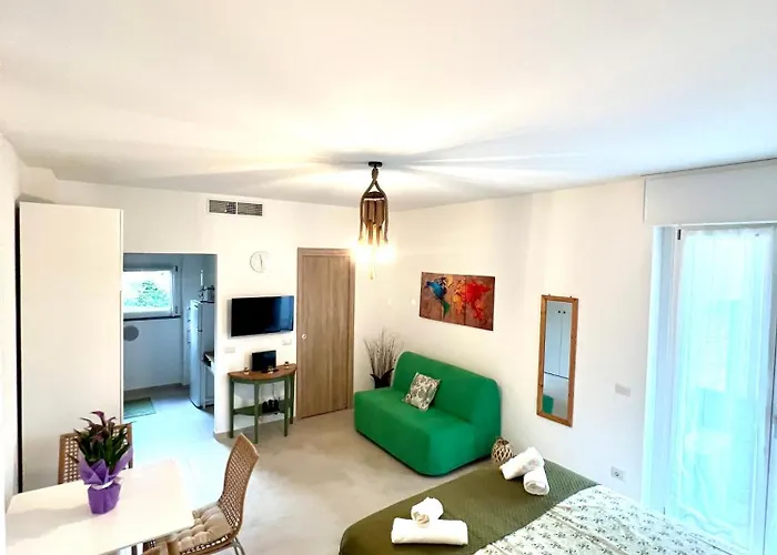 Junglehouse Апартаменты *